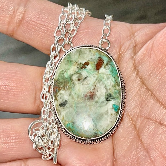 Chrysocolla in Quartz Pendant Necklace - Picture 2 of 13